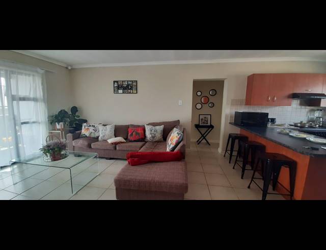 3 BEDROOM APARTMENT RENTED IN SHERWOOD